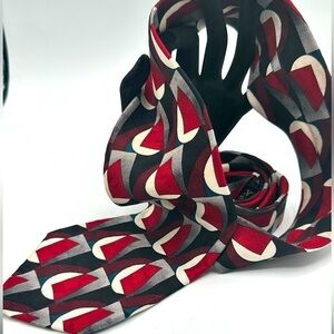 Vintage Oscar De La Renta 100% Silk Red Geometric Pattern Tie